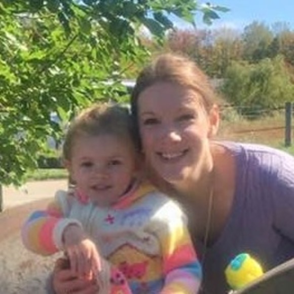 Meet your Posher, Sue - Picture 1 of 1